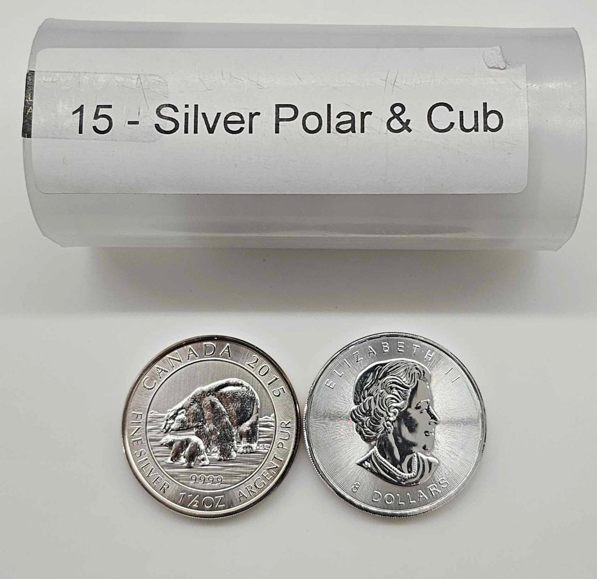 2015 - 1.5oz Polar & Cub Silver Rounds - Elizabeth II - 8 Dollars